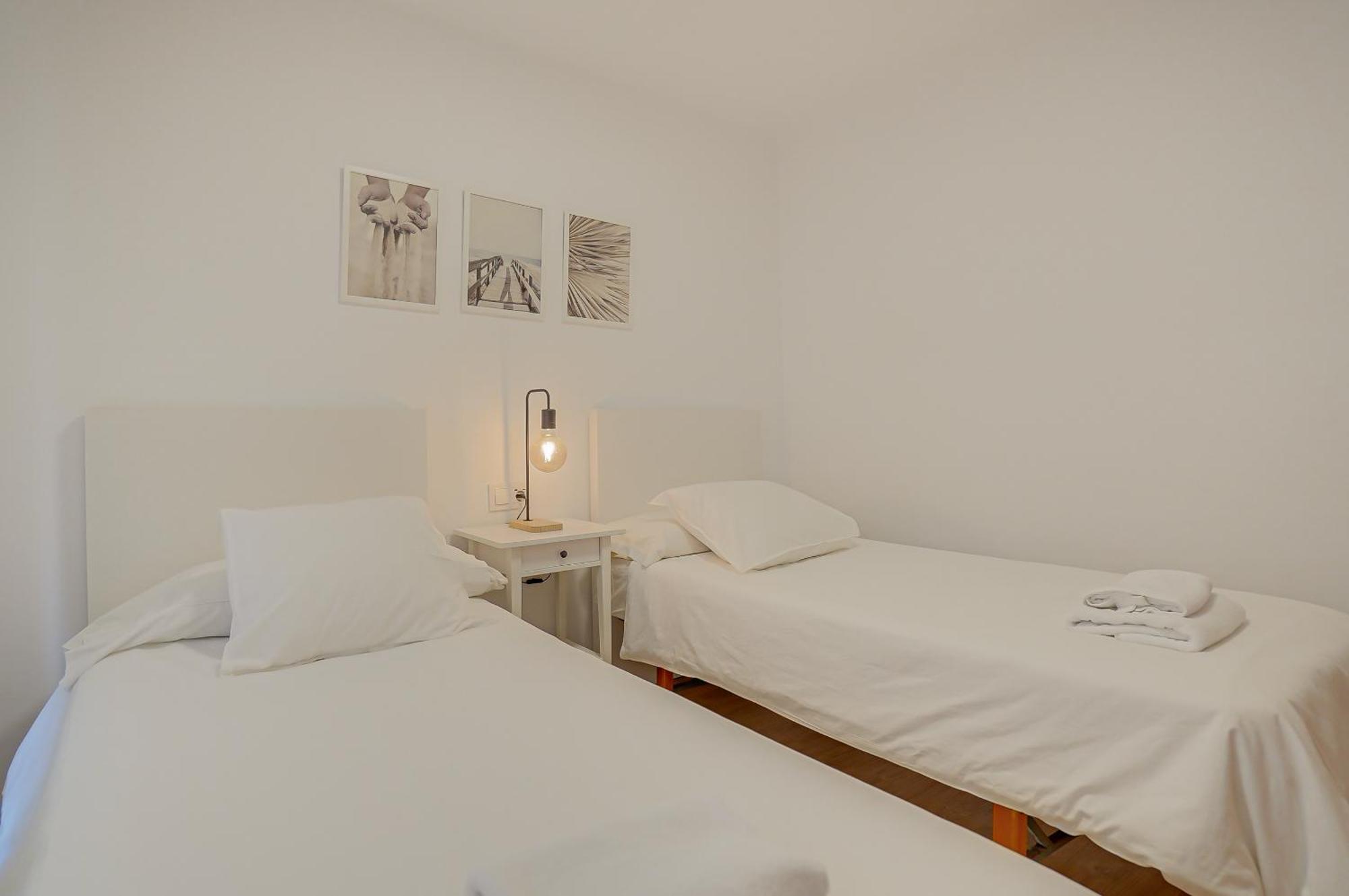 Hostal Y Apartamento Moli De Mar Lloret de Mar Exterior foto